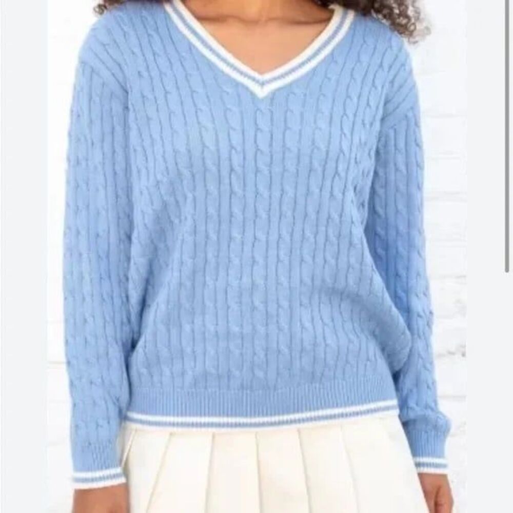 Brandy Melville J. Galt Morgan Cable Knit V-Neck Oversize Sweater One Size